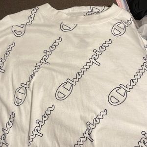 White champion t-shirt